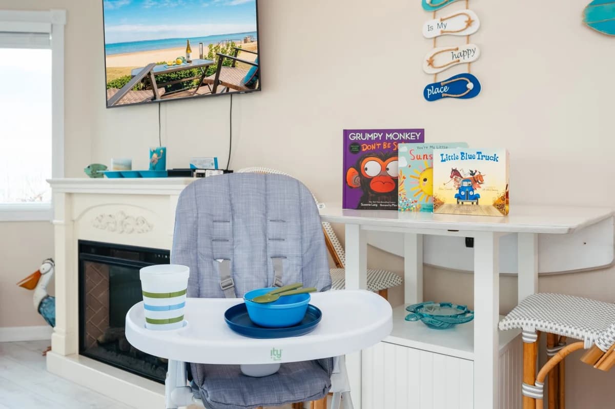Coastal Duo 108 & 109 | Beachfront | Near Downtown + Tart Trail photo 8