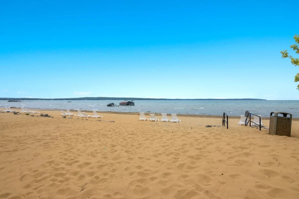 Coastal Duo 108 & 109 | Beachfront | Near Downtown + Tart Trail photo 52