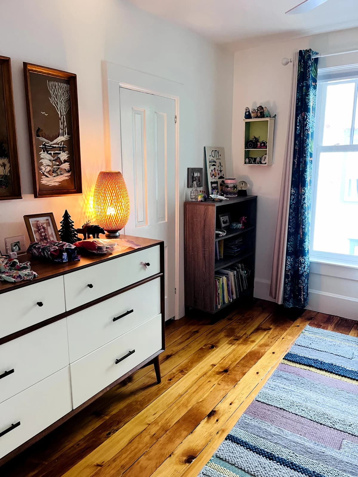 4BR Downtown House 213 W 10th St. photo 35