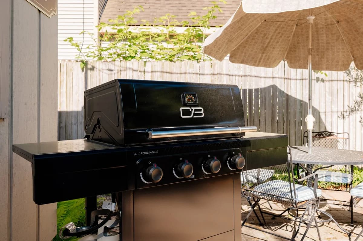 Astra Cottage | Hottub | 3BR Near Downtown & TART Trail | Grill photo 48