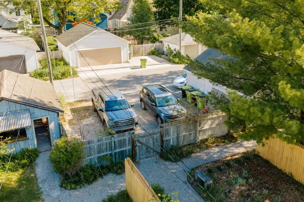 Astra Cottage | Hottub | 3BR Near Downtown & TART Trail | Grill photo 59
