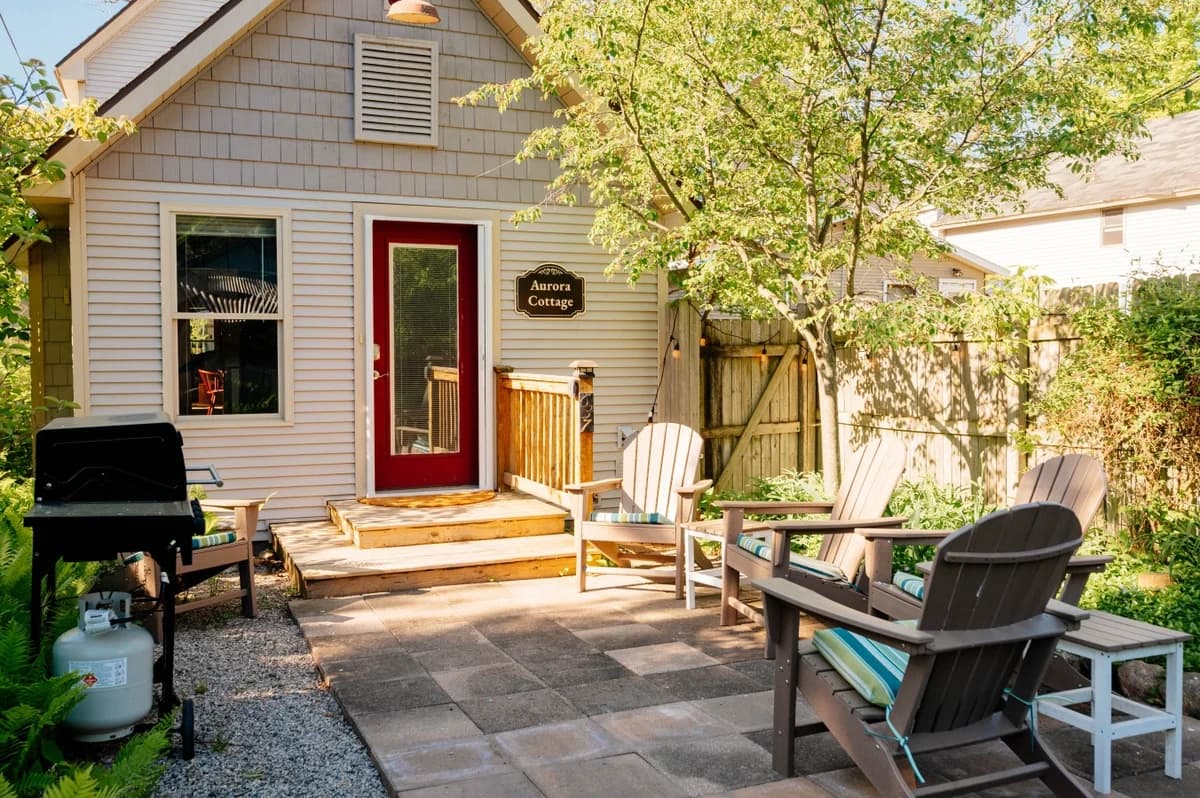 Aurora Cottage | Game Shed & Yard 2BR HOME Downtown & TART Trail | Grill photo 2