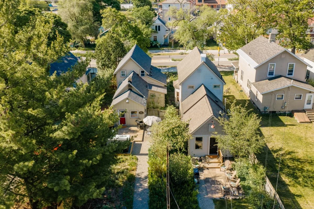 Aurora Cottage | Game Shed & Yard 2BR HOME Downtown & TART Trail | Grill photo 62