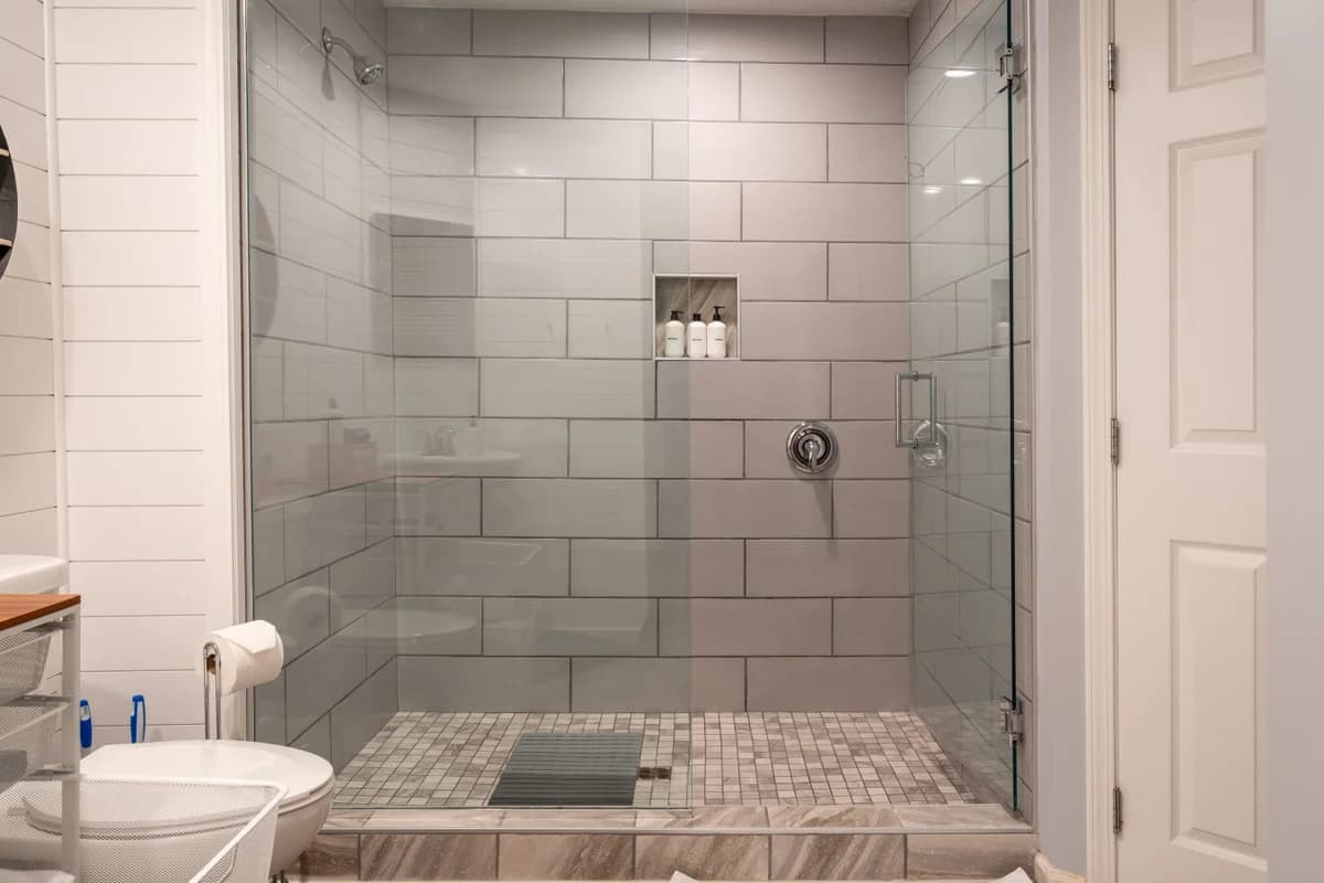 Beachfront Serenity 101|Direct Beach Access |Near Downtown + Tart Trail photo 21