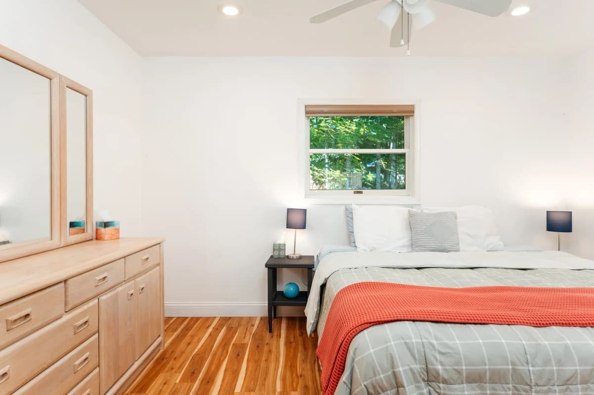 Camp Haven | Heron House | 5BR Lakefront Retreat | Glen Lake photo 14