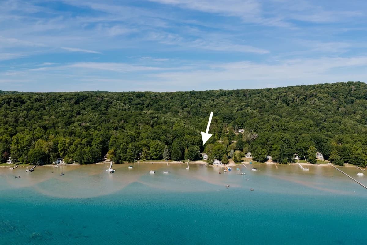 Camp Haven | Sandpiper Cottage | 4BR Beachfront | Glen Lake photo 67