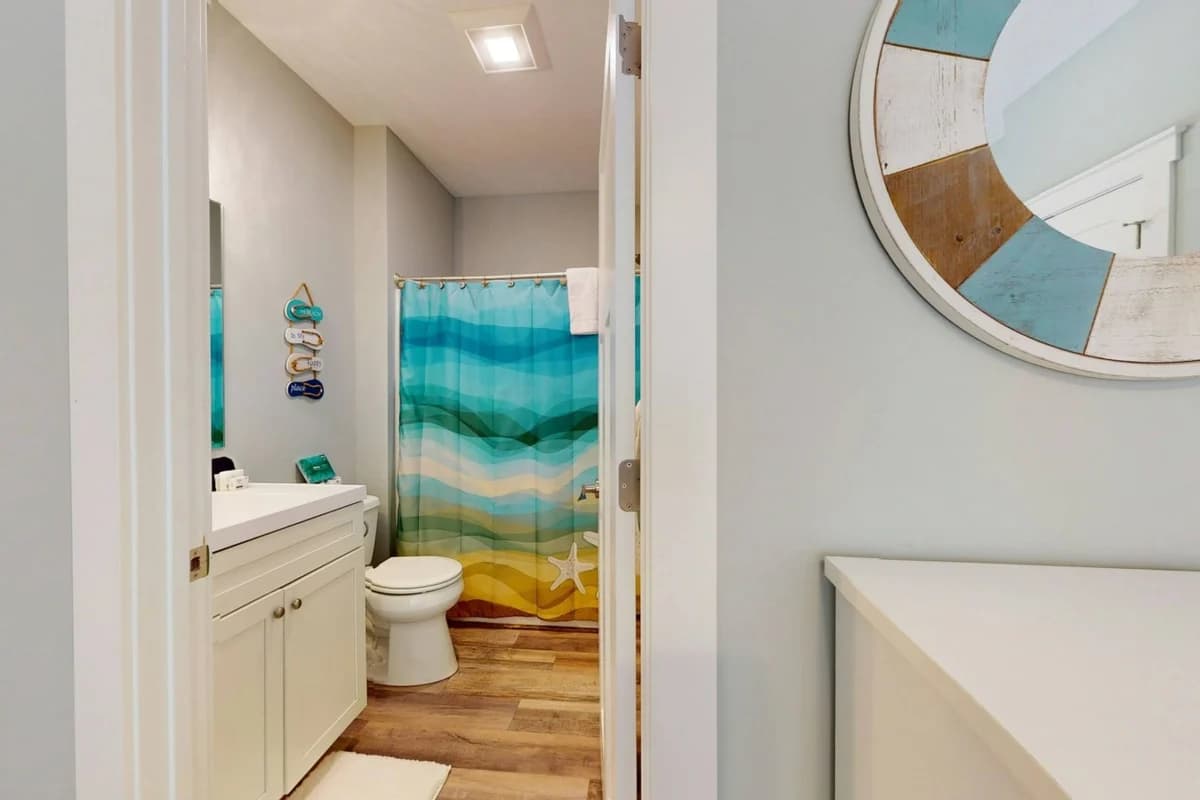 The Cove 5 | 2BR | Rooftop Patio | Downtown photo 13