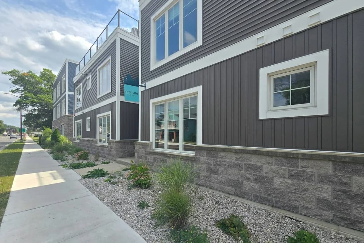 The Cove 5 | 2BR | Rooftop Patio | Downtown photo 20