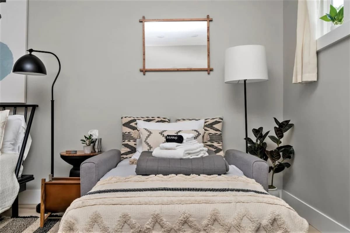 H Studio |Close to Downtown|Beaches|Wineries photo 9