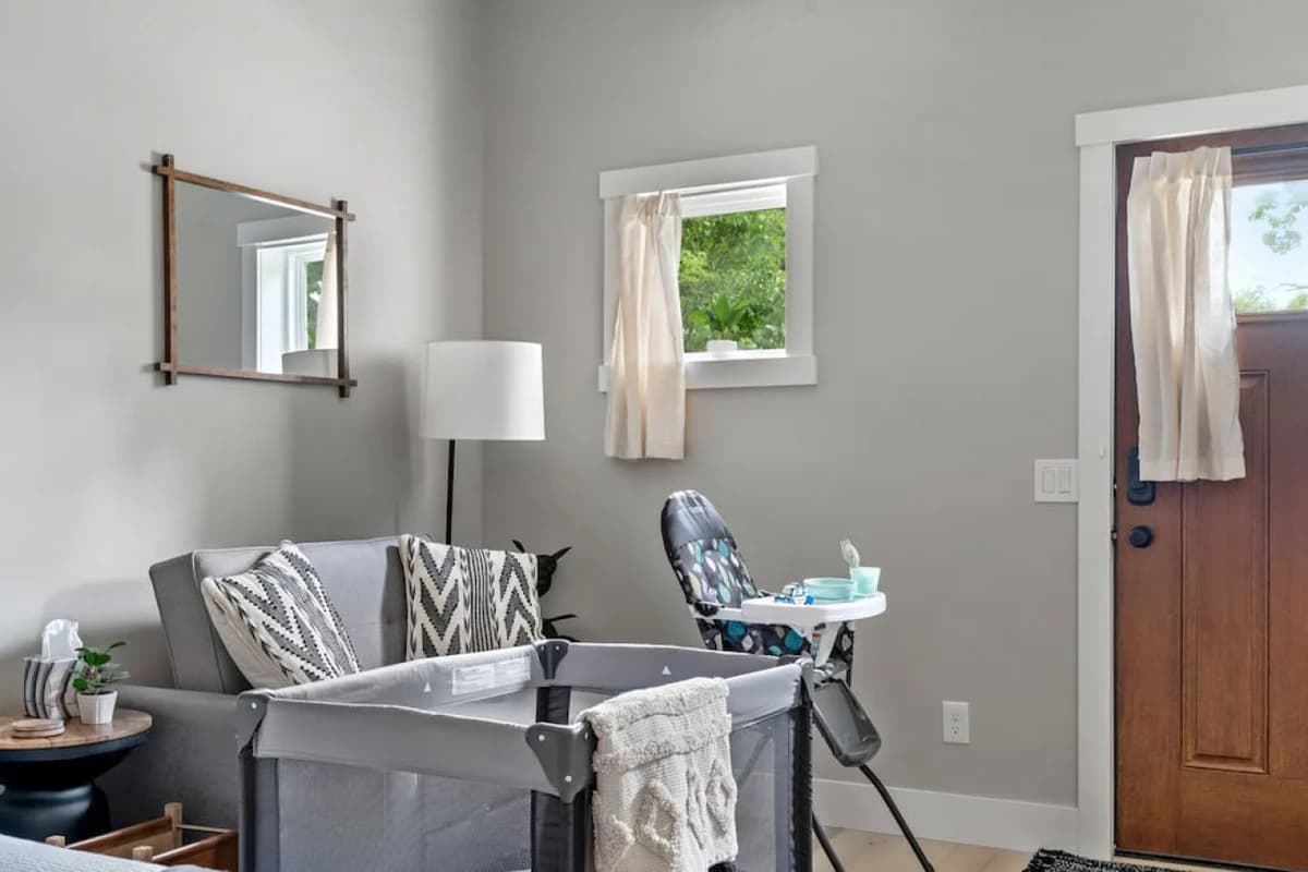 H Studio |Close to Downtown|Beaches|Wineries photo 10