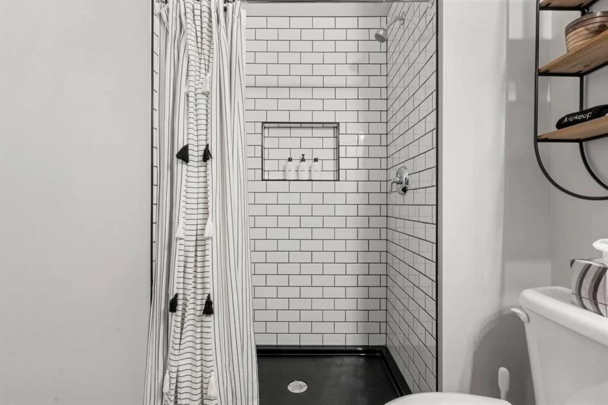 H Studio |Close to Downtown|Beaches|Wineries photo 19