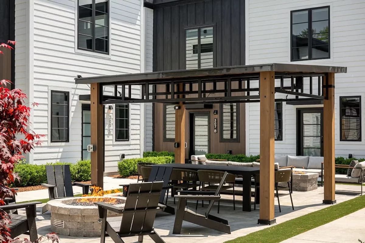 Hamilton Place | Bayside Building 8BR | Near Downtown Beaches photo 24
