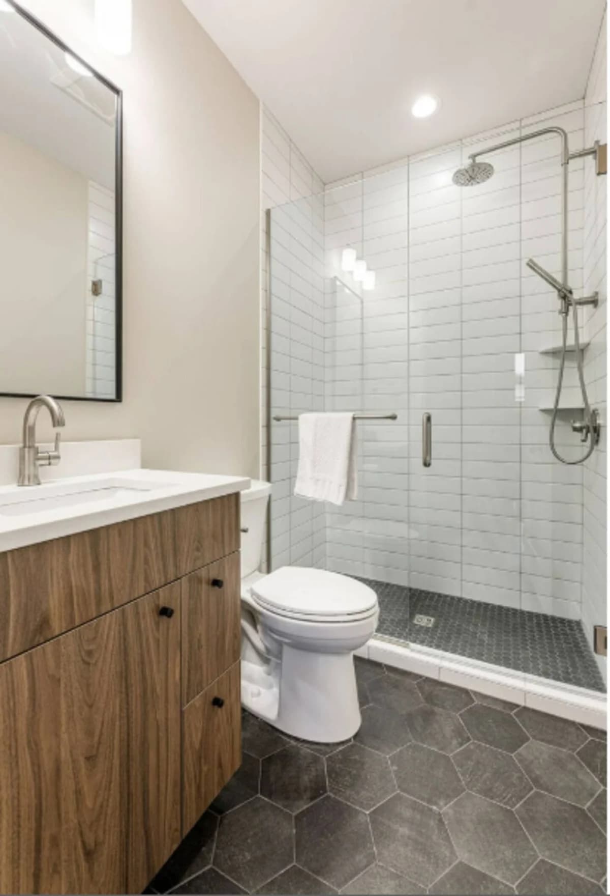 Hamilton Place | Sagewood 2BR | Near Downtown + Trails photo 15