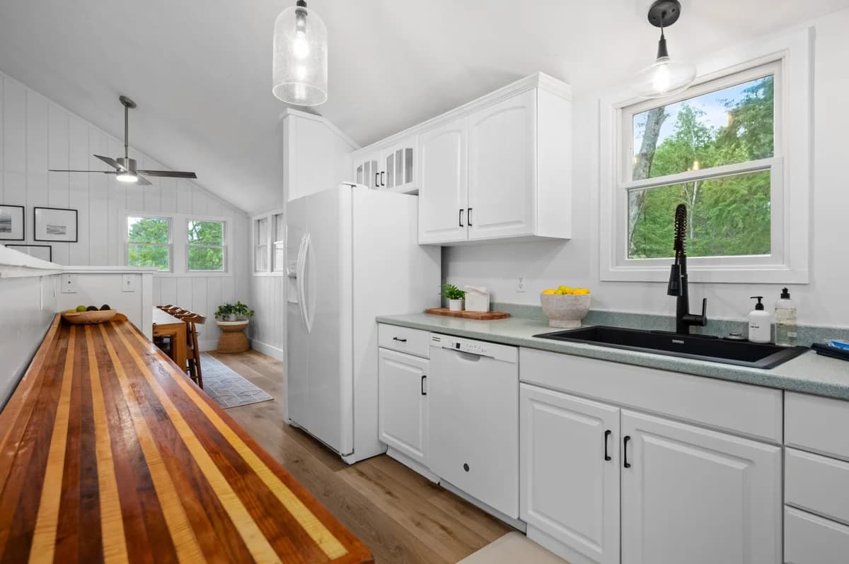 Hottub After Dune Delight |5BR Home |River|Kayaks|Beaches photo 41