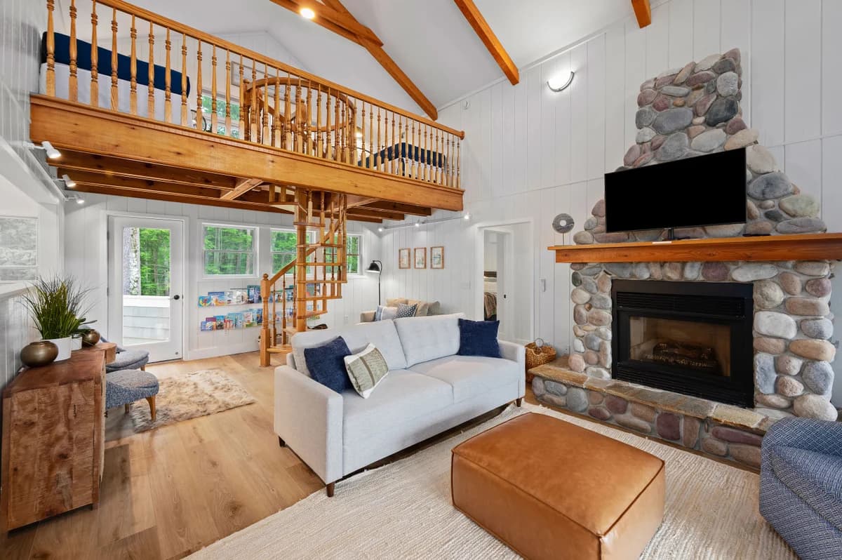 Hottub After Dune Delight |5BR Home |River|Kayaks|Beaches photo 43