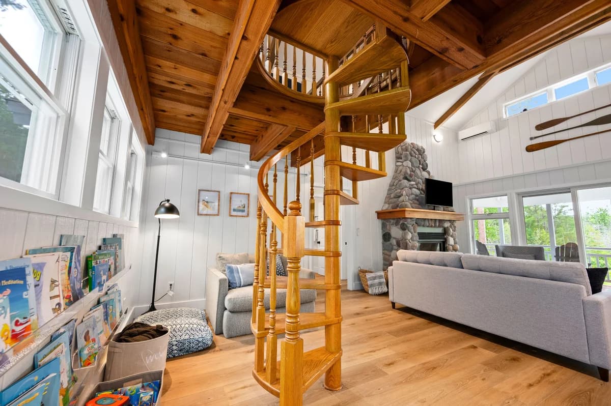 Hottub After Dune Delight |5BR Home |River|Kayaks|Beaches photo 48