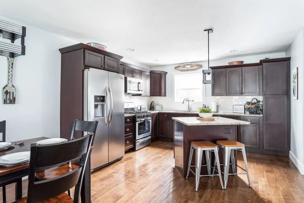 Hygge | 3BD Townhome | Downtown | Wineries | Beaches photo 8