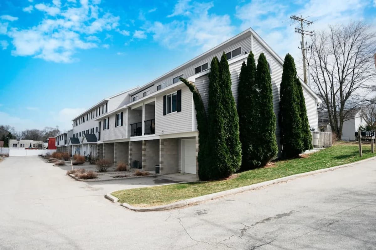 Japandi | 3BD Townhome| Near Downtown | Beaches | Wineries photo 46