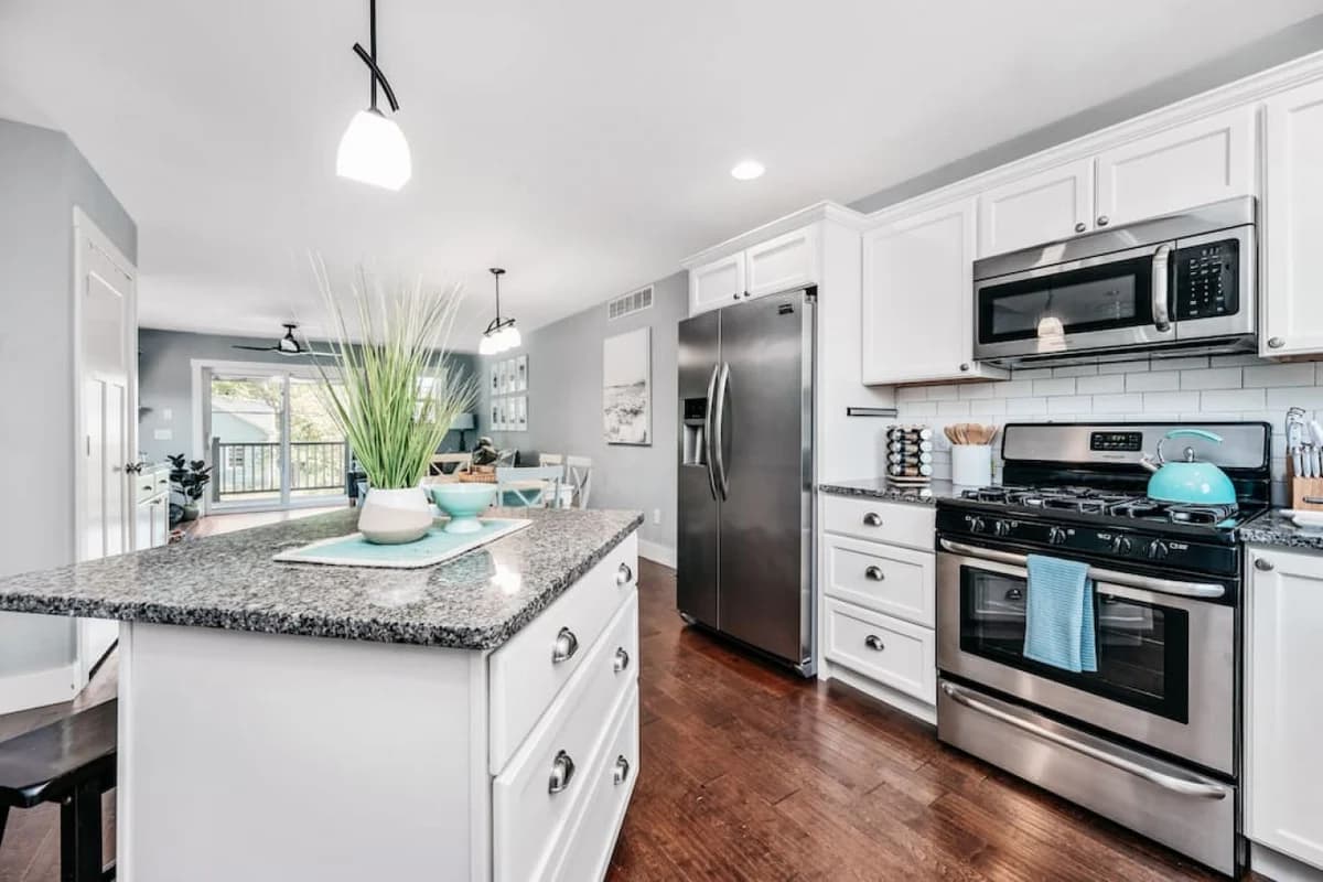 Lakescape | Modern 3BD Townhome |Downtown|Wineries photo 19
