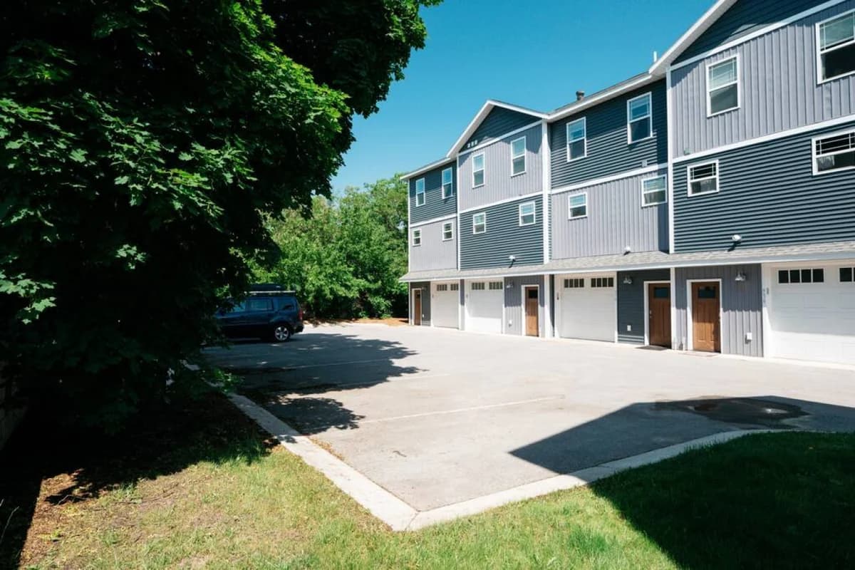Lakescape | Modern 3BD Townhome |Downtown|Wineries photo 52