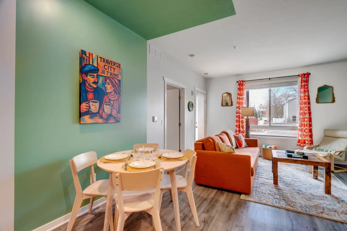 Le Nid Trailside 1BD Close To Beach/Downtown photo 17
