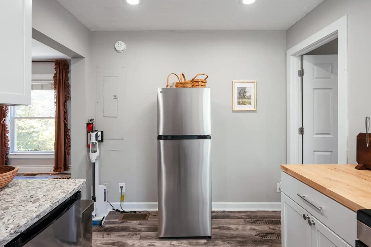 Luna Cottage | Hottub | 3BR House Near Downtown & TART Trail | Grill photo 19