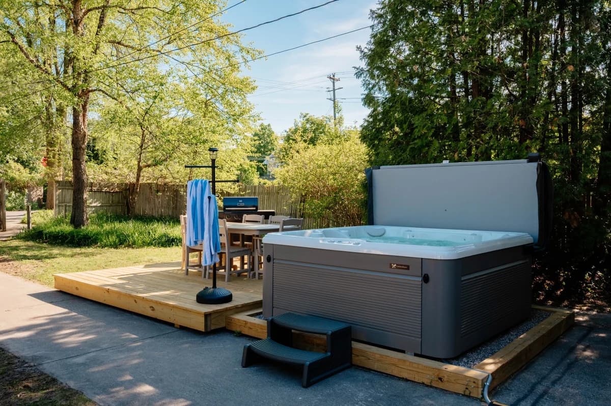 Luna Cottage | Hottub | 3BR House Near Downtown & TART Trail | Grill photo 39