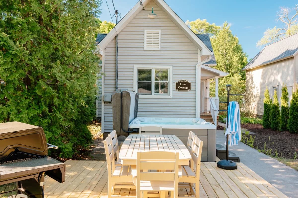 Luna Cottage | Hottub | 3BR House Near Downtown & TART Trail | Grill photo 44