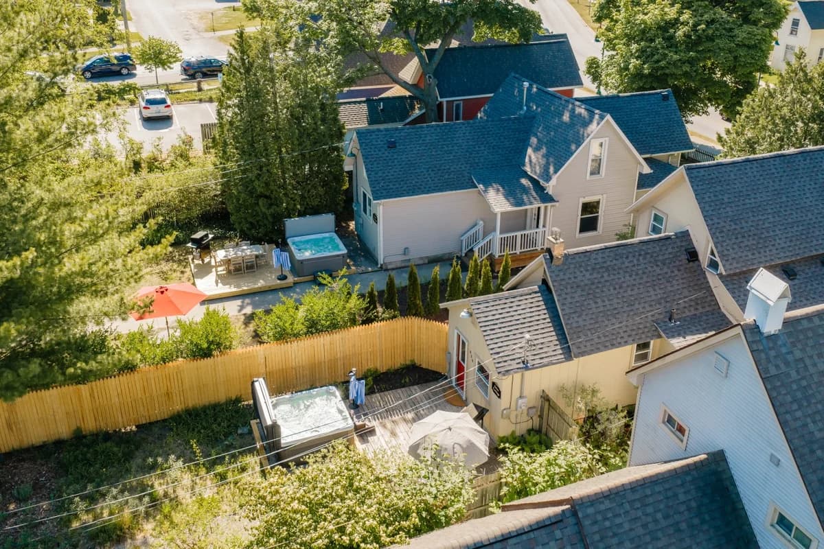 Luna Cottage | Hottub | 3BR House Near Downtown & TART Trail | Grill photo 56
