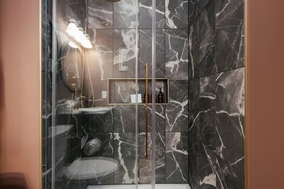 Moody Maison Studio | Near Downtown & Beaches photo 13