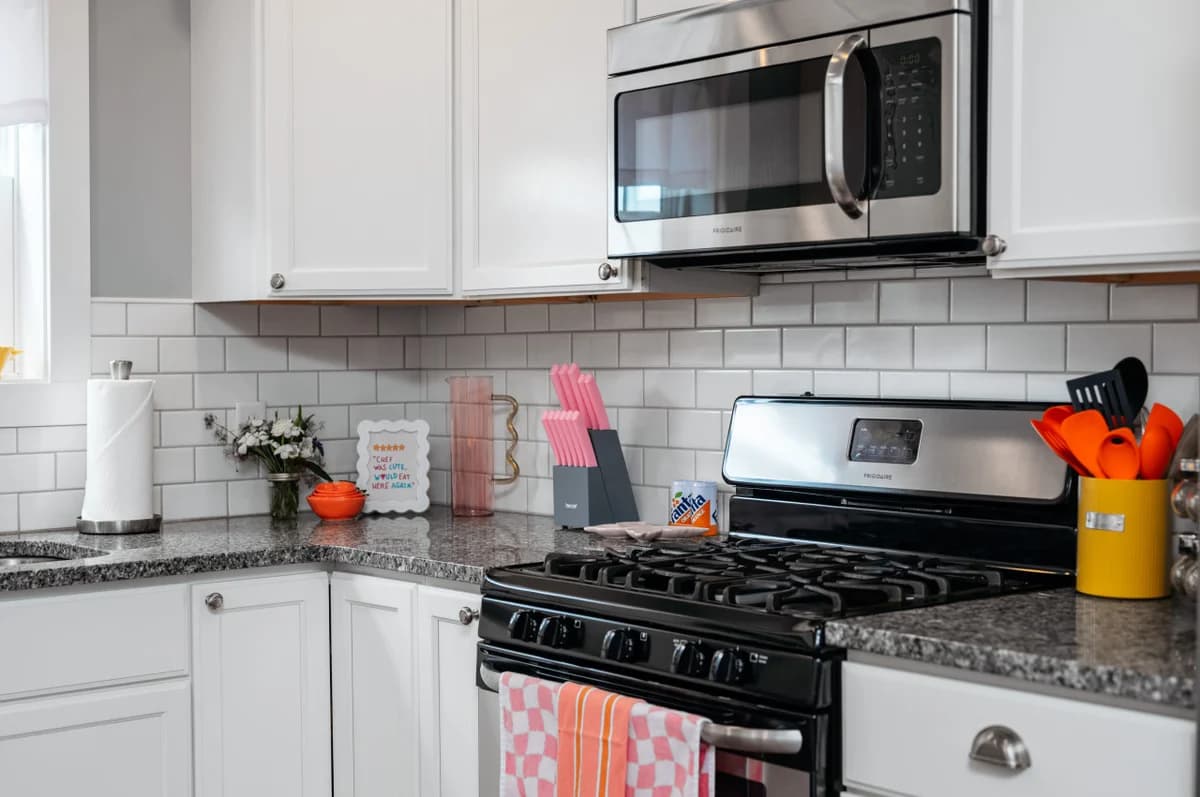 The Emerald Nest | 3BR Townhome |Near Downtown |Beach |Wineries photo 27