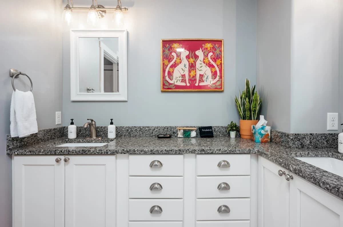 The Emerald Nest | 3BR Townhome |Near Downtown |Beach |Wineries photo 44