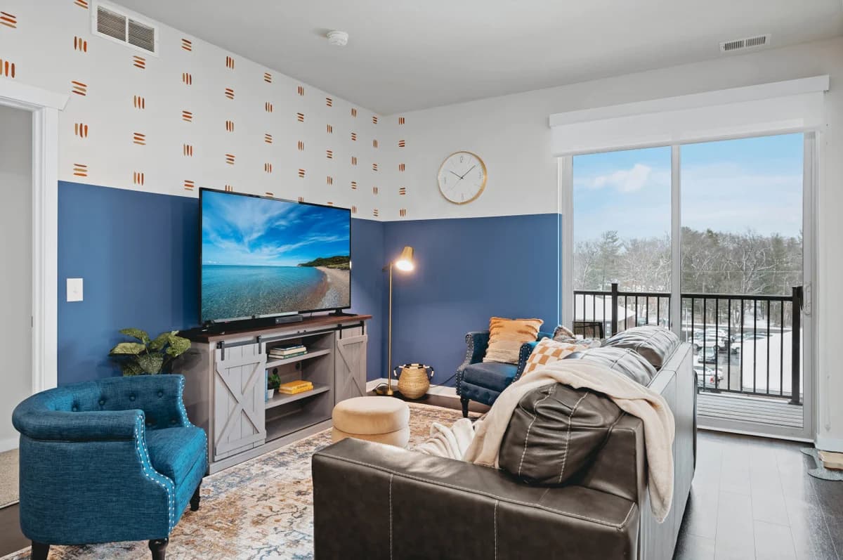 *NEW* Great Escape 404: 2BR Condo Near Downtown and Bay photo 2