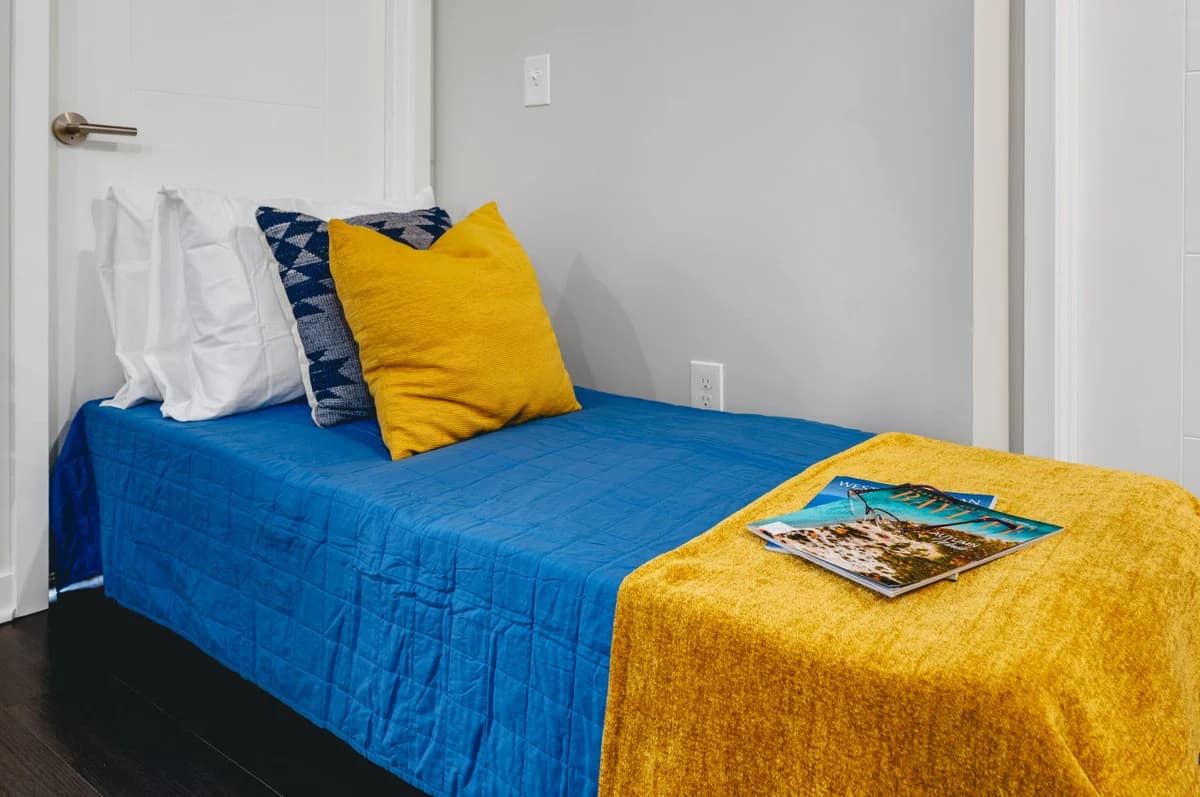 *NEW* Great Escape 404: 2BR Condo Near Downtown and Bay photo 16