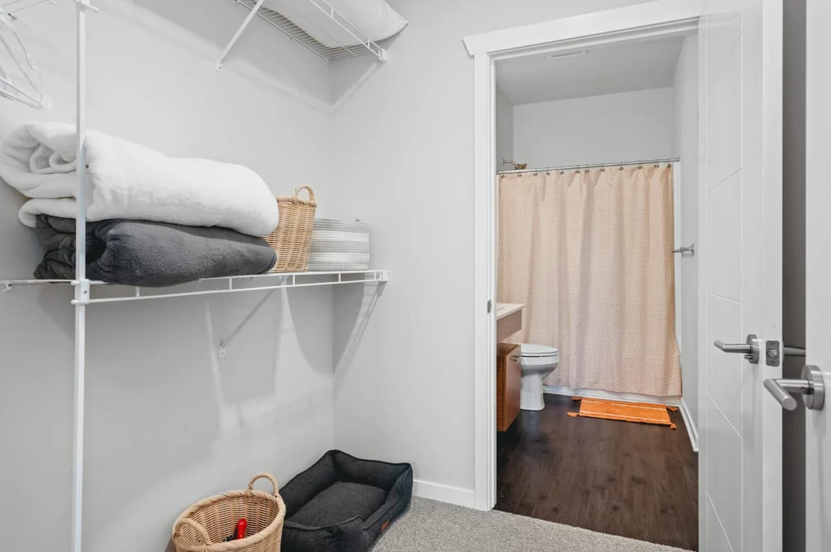 *NEW* Great Escape 404: 2BR Condo Near Downtown and Bay photo 21