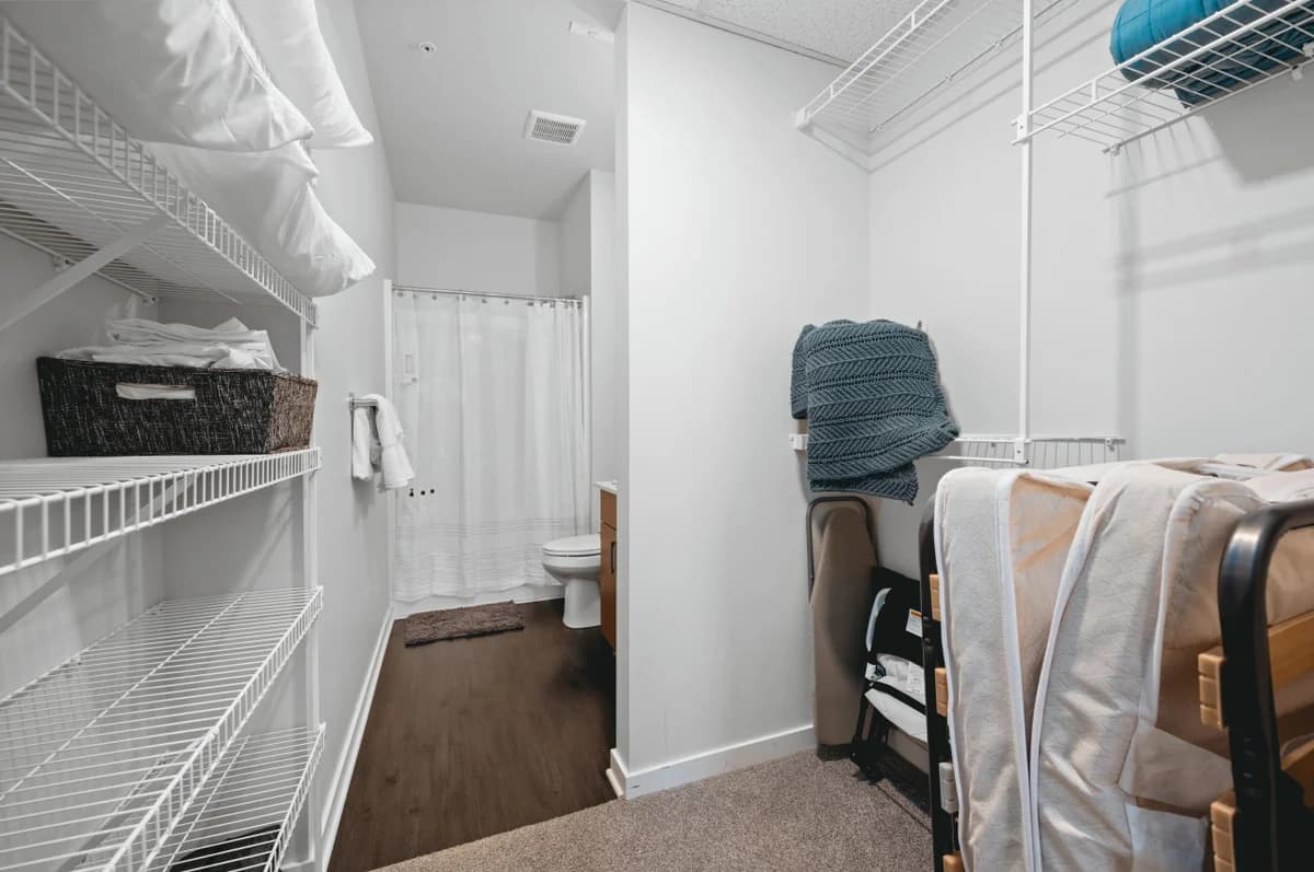 *NEW* Great Escape 404: 2BR Condo Near Downtown and Bay photo 25