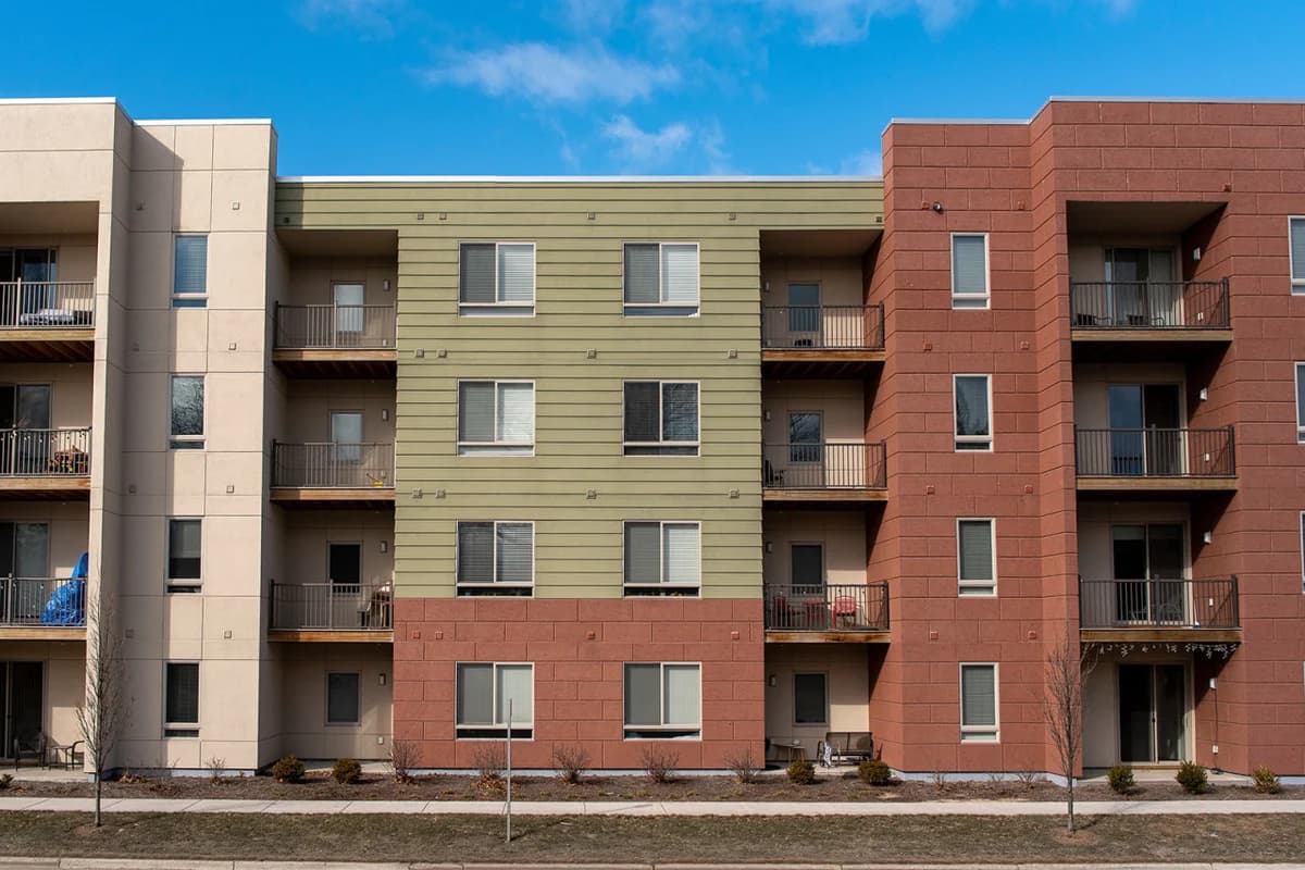 *NEW* Great Escape 404: 2BR Condo Near Downtown and Bay photo 59