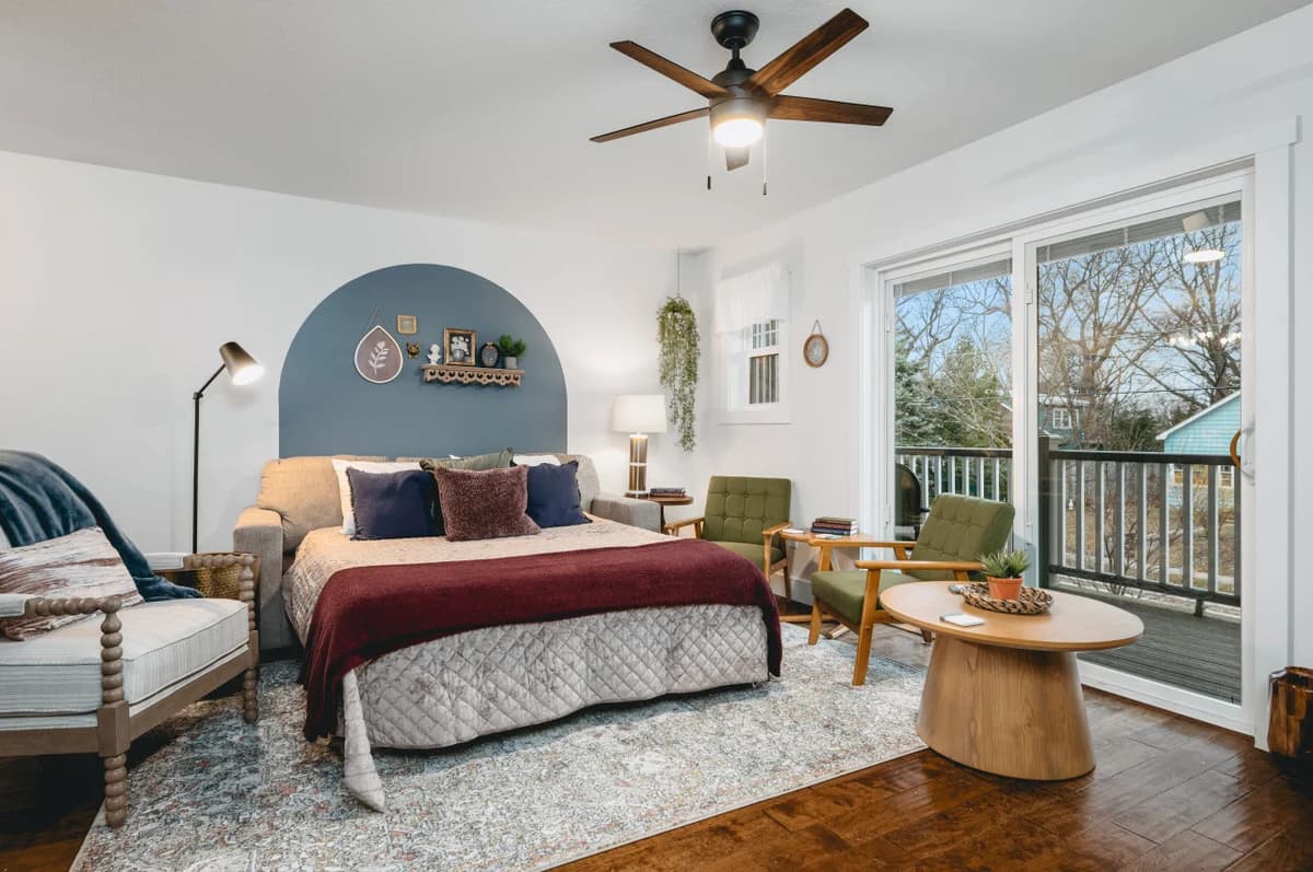 Ivy House: 3BR Townhome Downtown Beaches Wineries photo 10