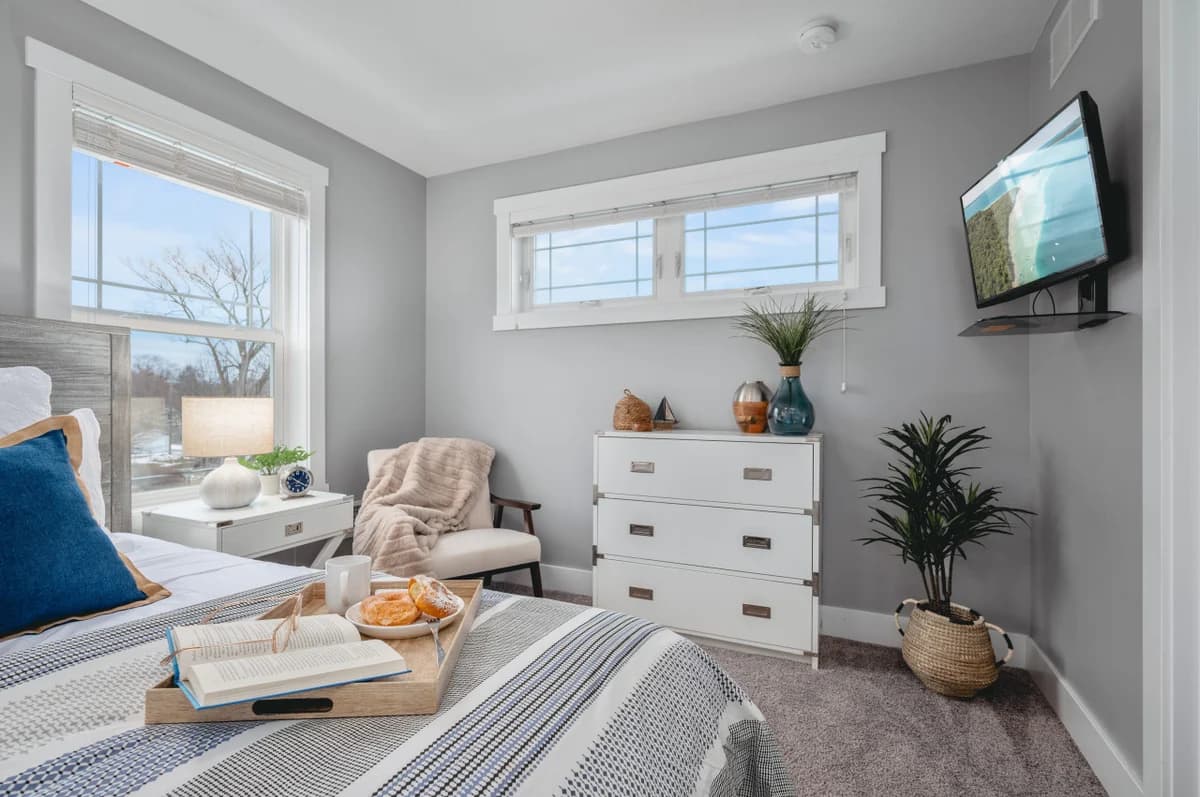 *NEW* The Harbor 3BR Townhouse Near Downtown Beaches Wineries photo 37