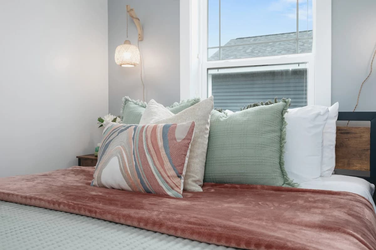 *NEW* The Harbor 3BR Townhouse Near Downtown Beaches Wineries photo 50