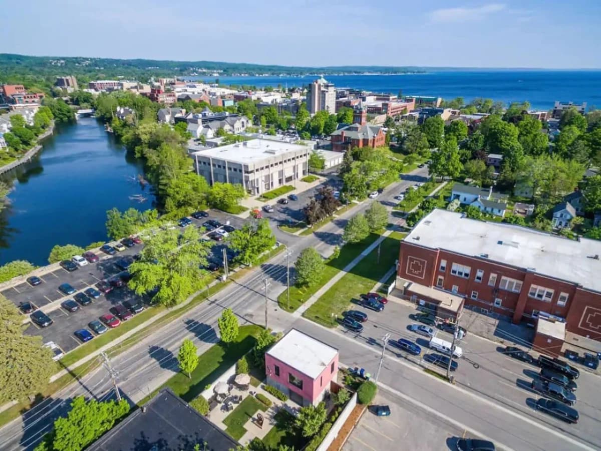 *NEW* Vitalia Fantastic 1BR Studio Downtown with Sauna photo 46