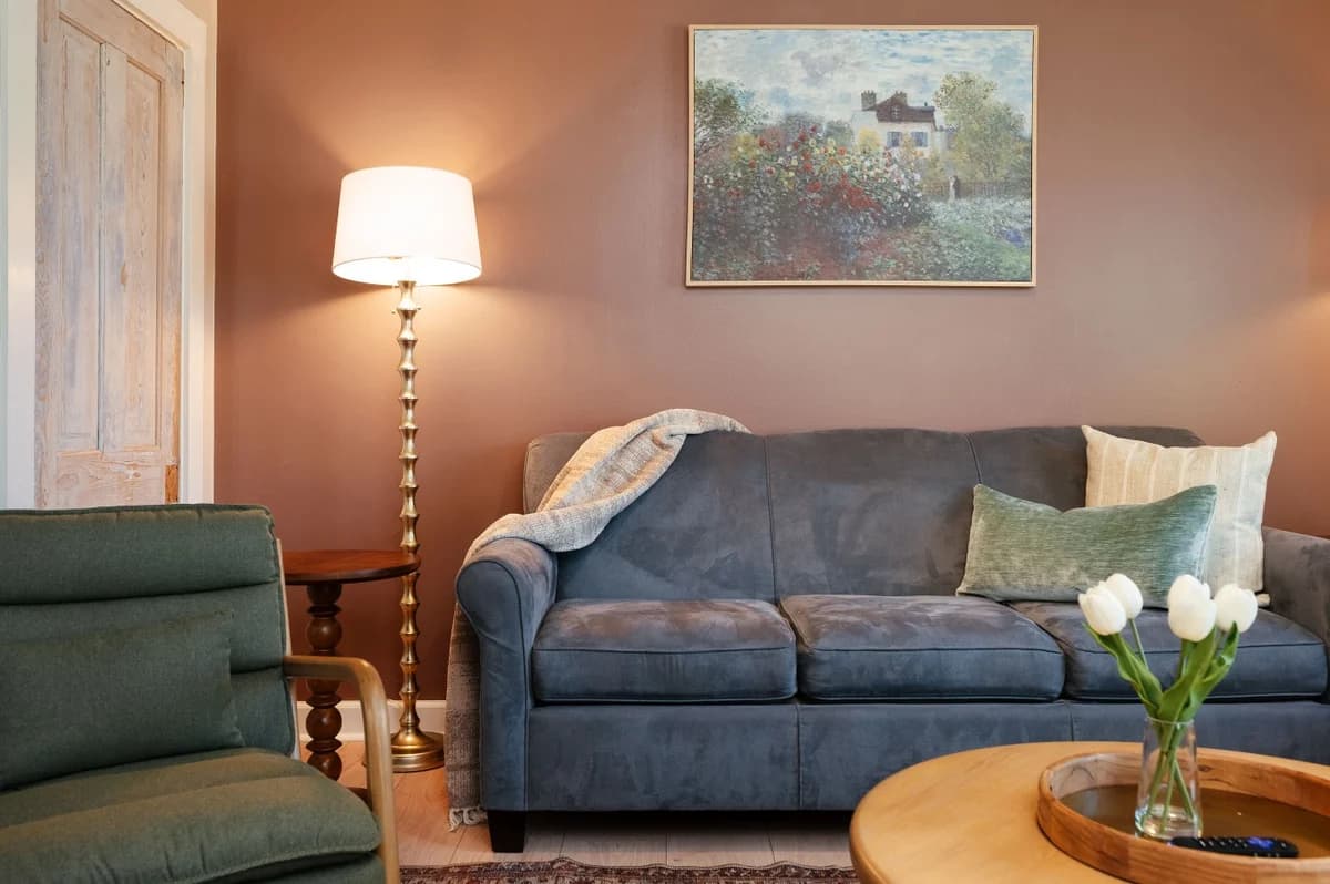Northern Sky Cottages | 3 Houses | 8BR | 4BA | 2 Hot Tubs | Game Shed & Private Yard photo 7