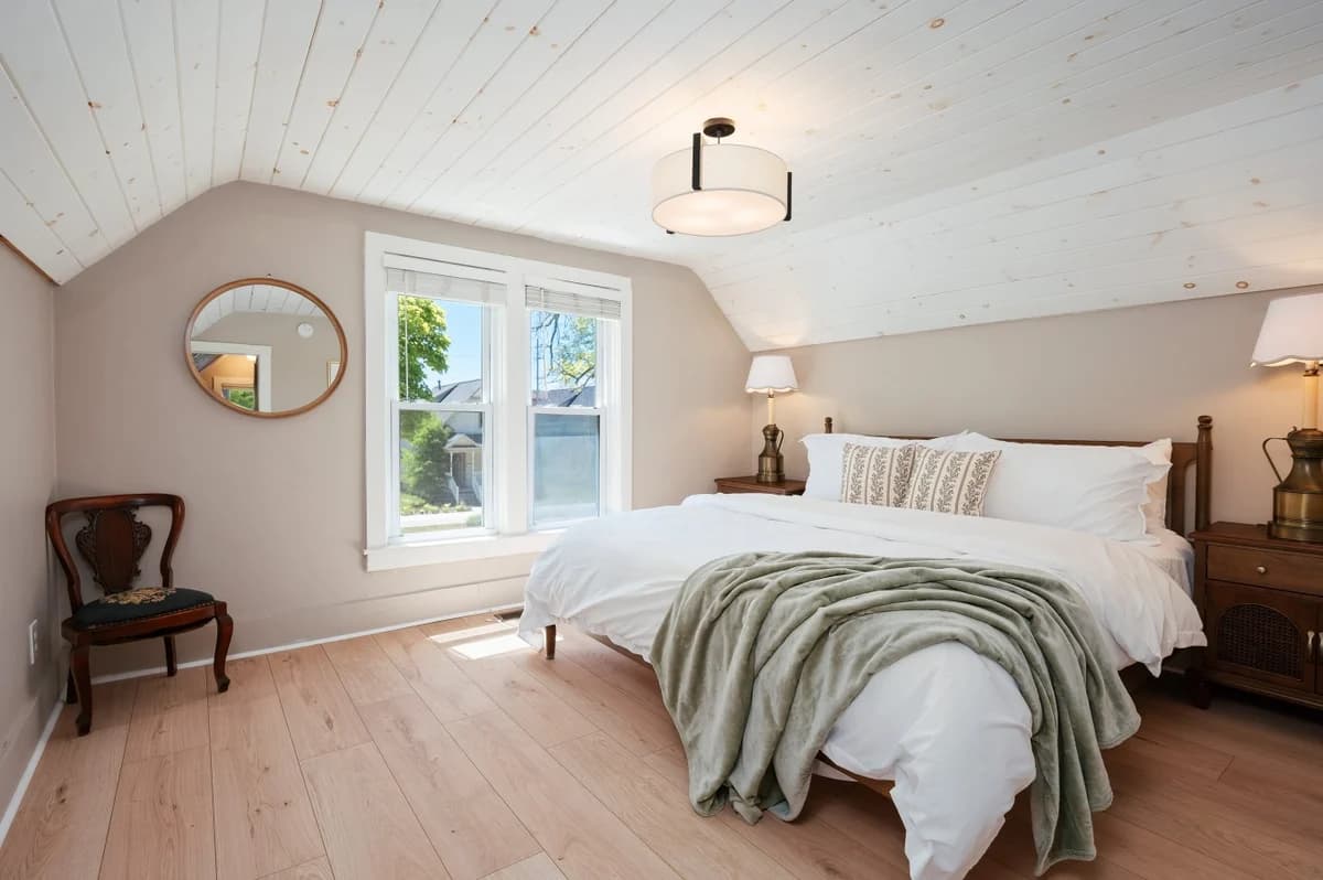 Northern Sky Cottages | 3 Houses | 8BR | 4BA | 2 Hot Tubs | Game Shed & Private Yard photo 47