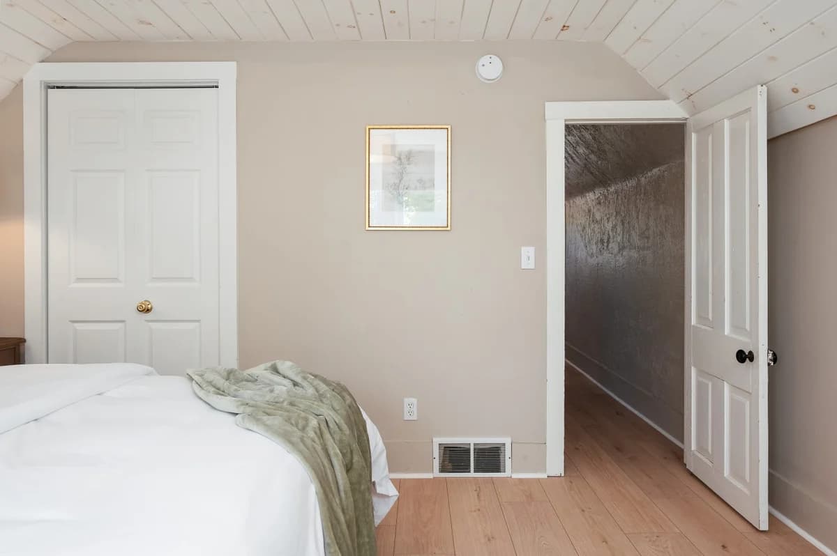 Northern Sky Cottages | 3 Houses | 8BR | 4BA | 2 Hot Tubs | Game Shed & Private Yard photo 50