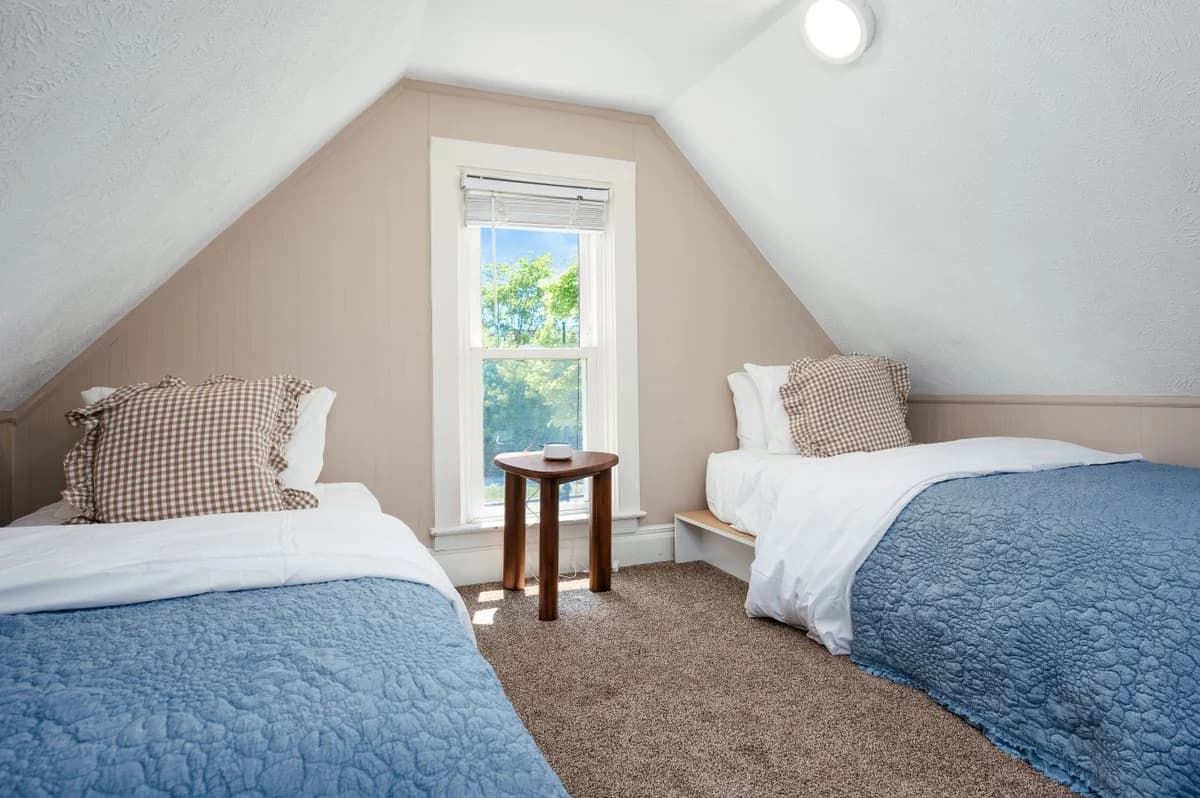 Northern Sky Cottages | 3 Houses | 8BR | 4BA | 2 Hot Tubs | Game Shed & Private Yard photo 62