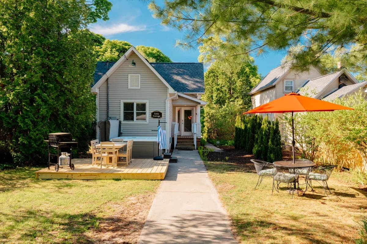 Northern Sky Cottages | 3 Houses | 8BR | 4BA | 2 Hot Tubs | Game Shed & Private Yard photo 103