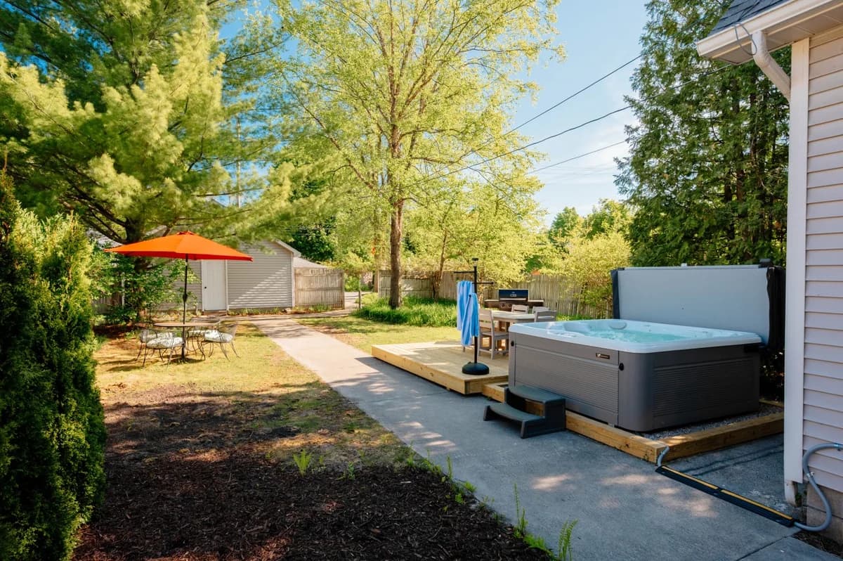 Northern Sky Cottages | 3 Houses | 8BR | 4BA | 2 Hot Tubs | Game Shed & Private Yard photo 104