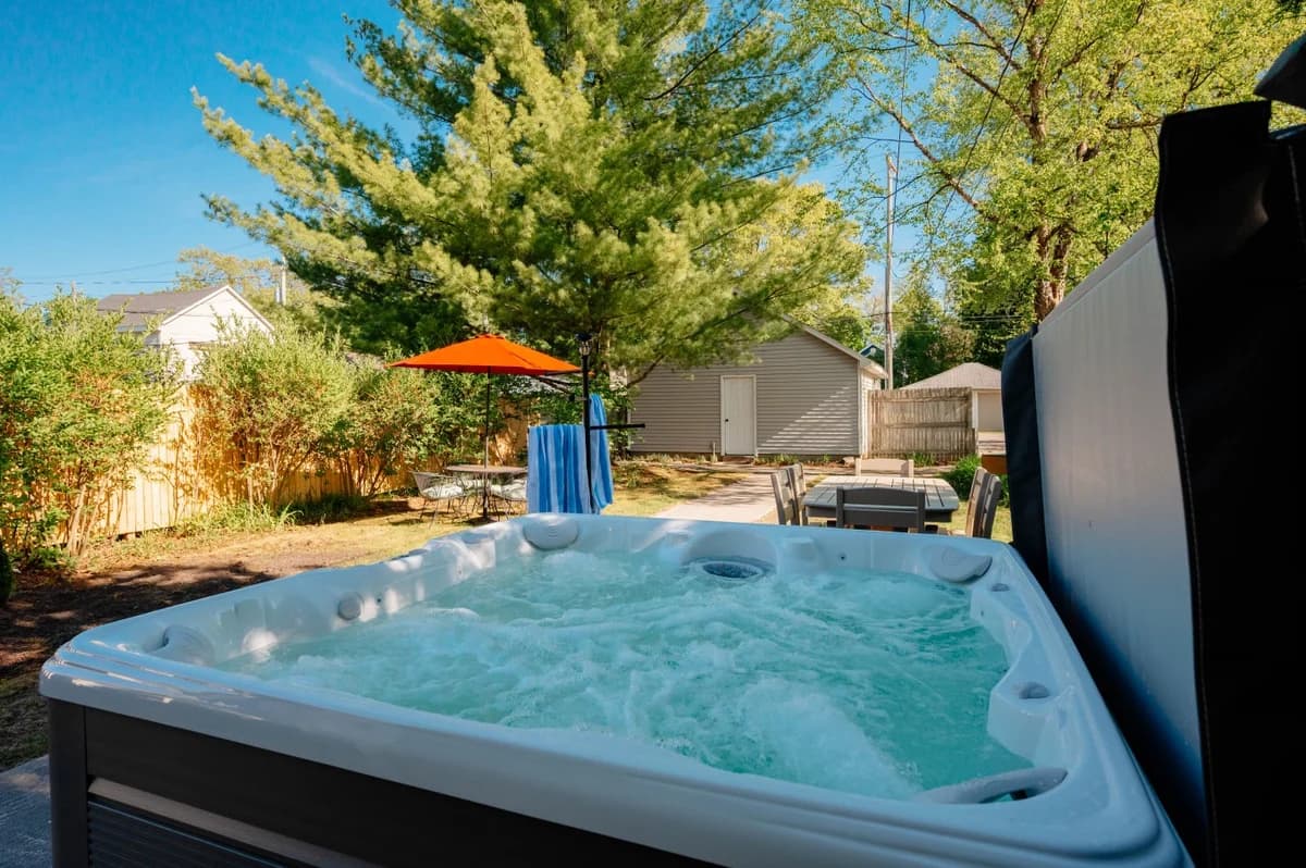 Northern Sky Cottages | 3 Houses | 8BR | 4BA | 2 Hot Tubs | Game Shed & Private Yard photo 105