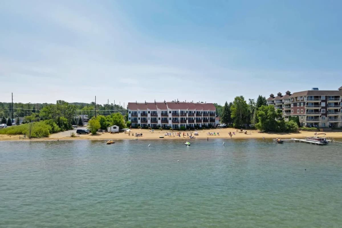Oasis 321 | Beachfront Condo | Downtown + Tart Trail photo 31