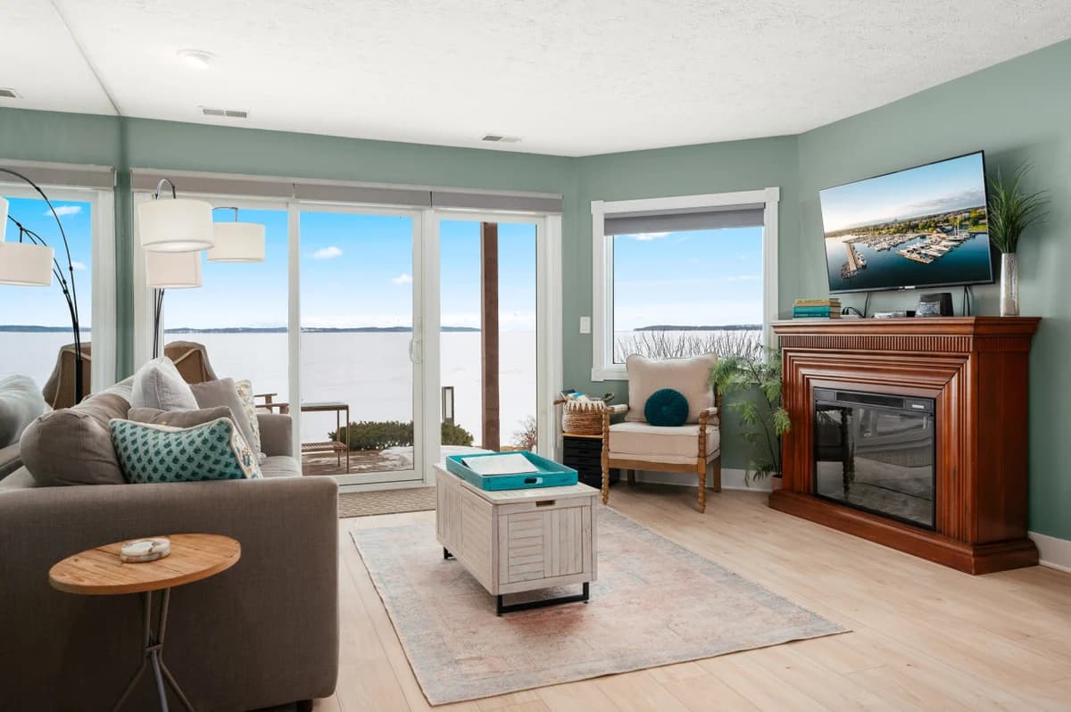 Sauna Beach Haven 106 | Beachfront Condo Near Downtown & TART Trail photo 3